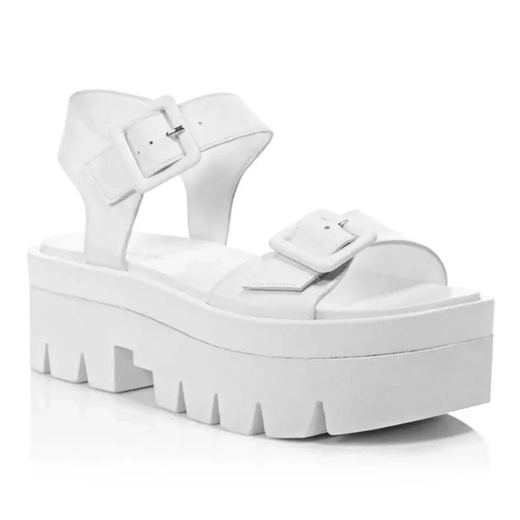 Kendall + Kylie Women's White Treaded Wave Leather Sandals Size 7 M (MSRP $125) - Picture 1 of 10